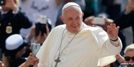 We must walk together for peace: Pope